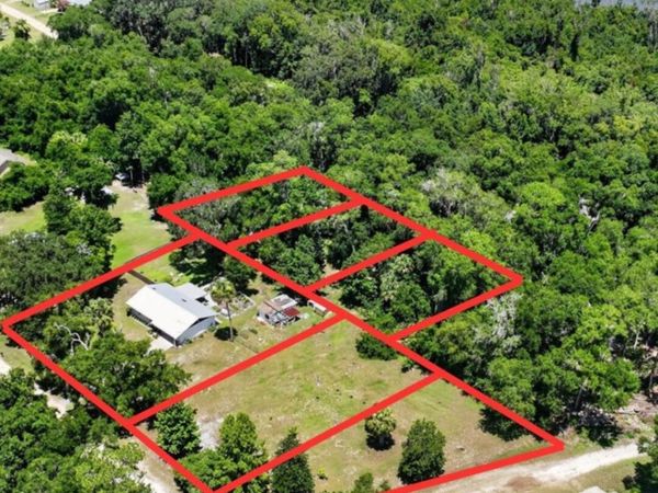 104 Woodcrest Avenue, Satsuma, FL 32189