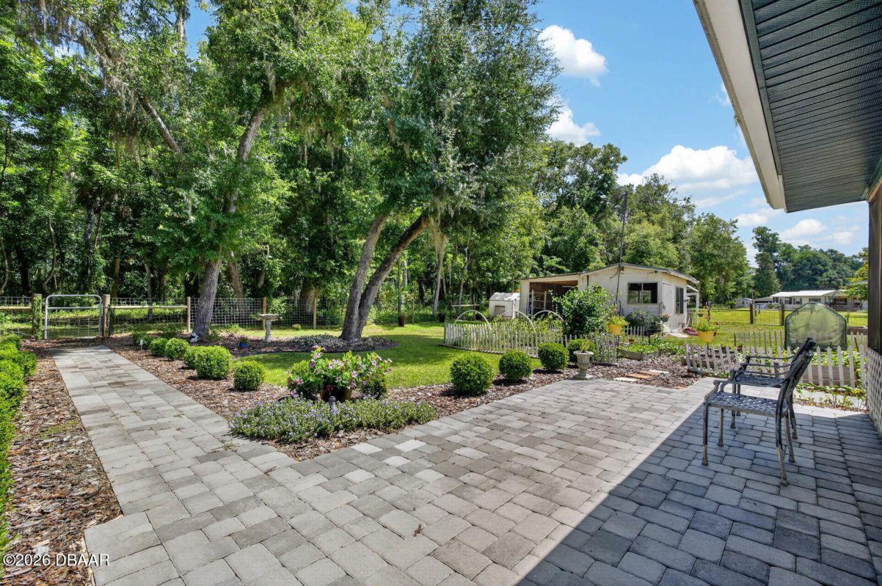 104 Woodcrest Avenue, Satsuma, FL 32189 Photo