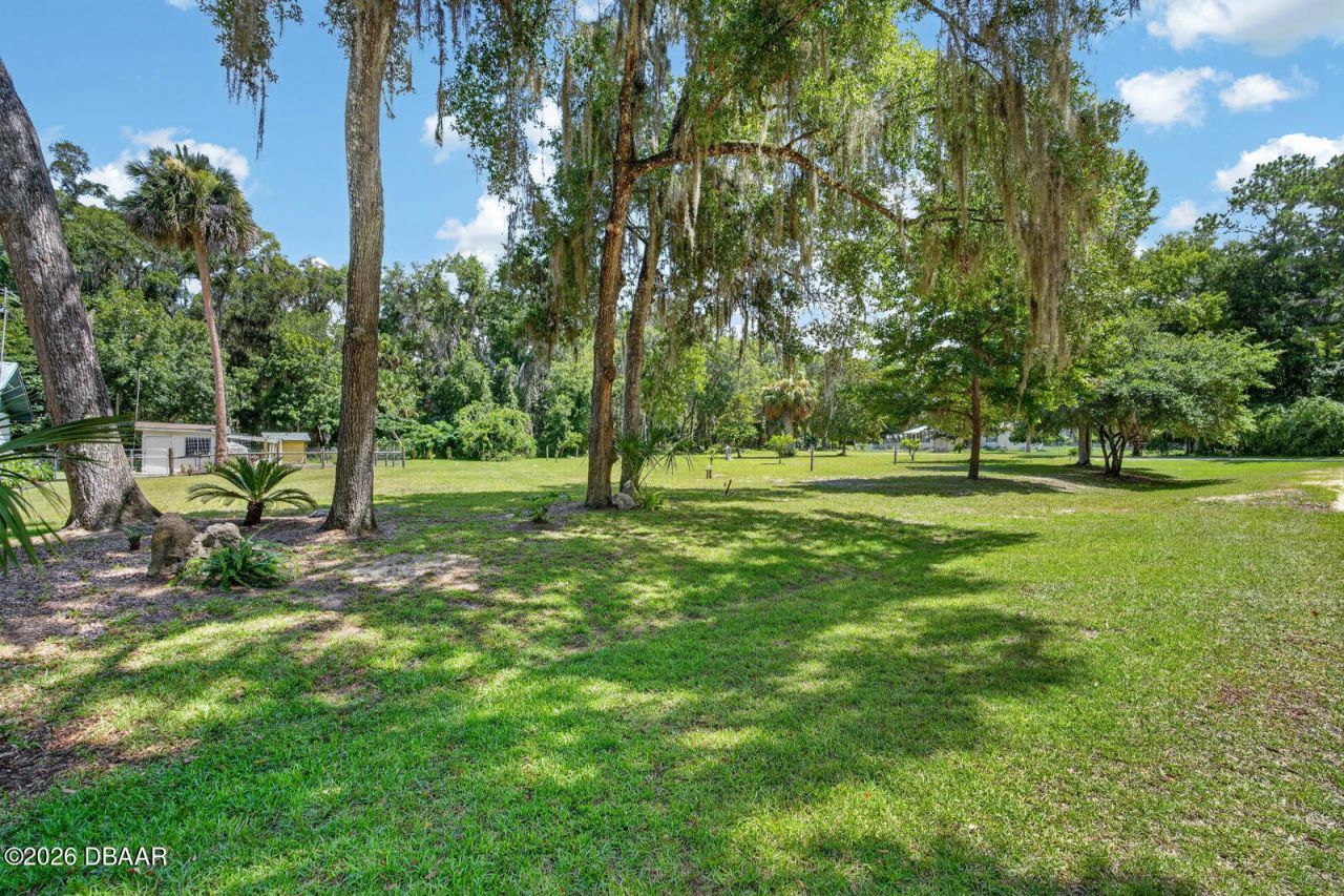 104 Woodcrest Avenue, Satsuma, FL 32189 Photo