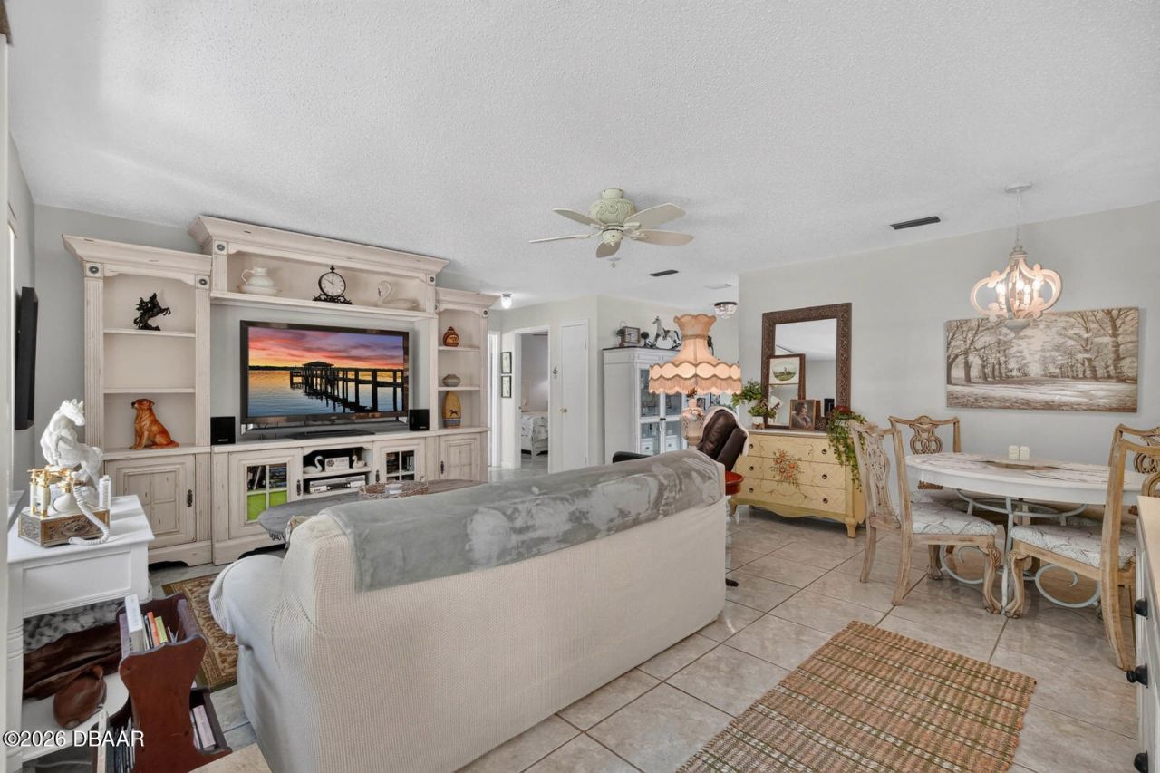 104 Woodcrest Avenue, Satsuma, FL 32189 Photo