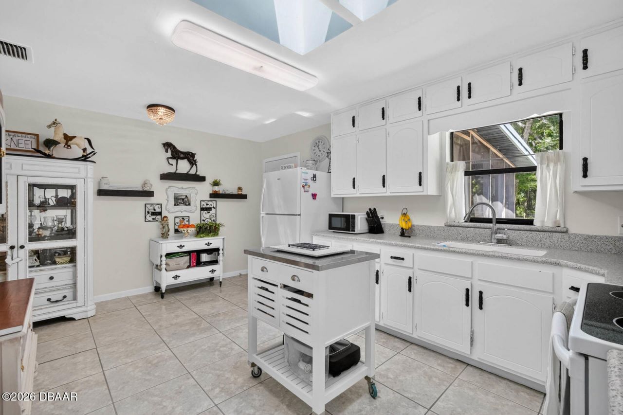 104 Woodcrest Avenue, Satsuma, FL 32189 Photo