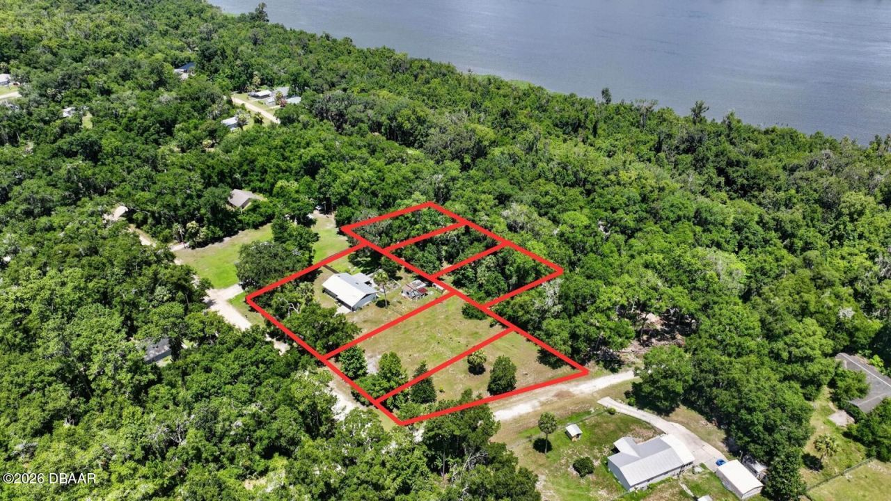 104 Woodcrest Avenue, Satsuma, FL 32189 Photo