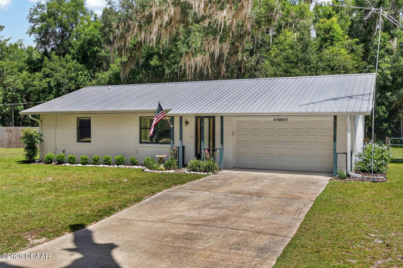 104 Woodcrest Avenue, Satsuma, FL 32189 Photo