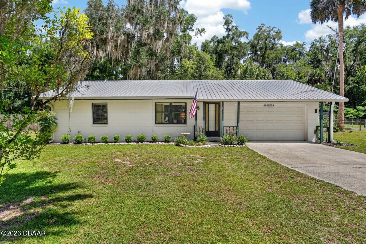 104 Woodcrest Avenue, Satsuma, FL 32189 Photo