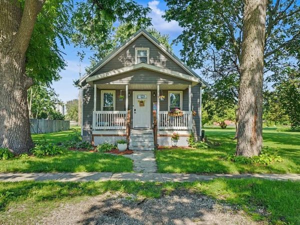 217 S State Street , Gibson City, IL 60936