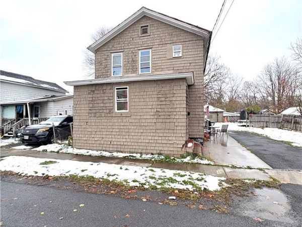 10 Rock Avenue , Auburn, NY 13021