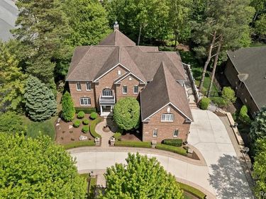 61496 Beacon Hill Drive, Washington Twp, MI 48094
