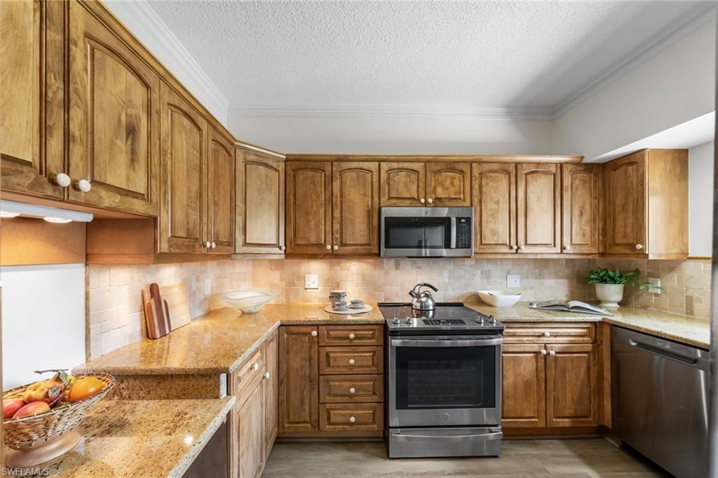 405 Arbor Lake Dr, Unit 4-103, Naples, FL 34110 Photo