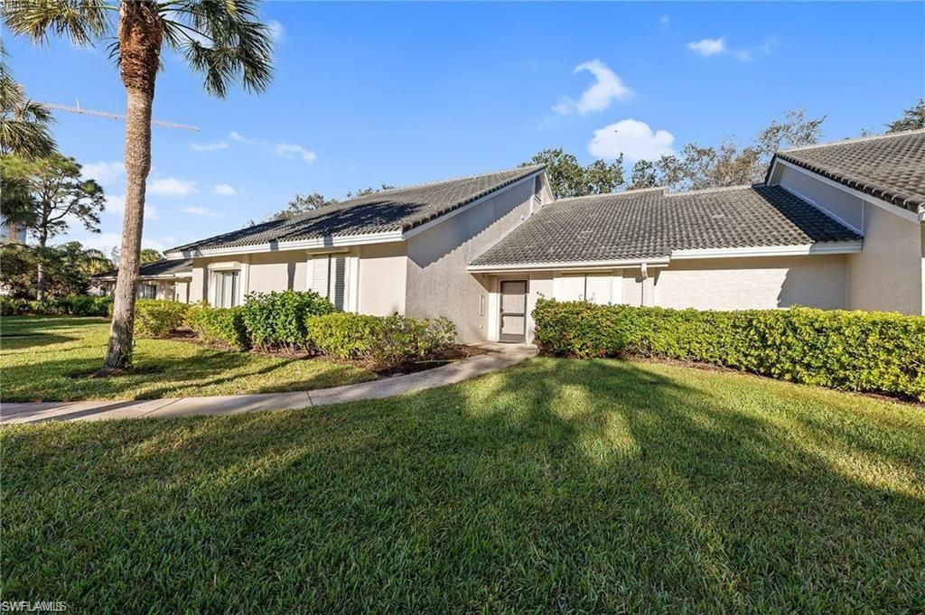 405 Arbor Lake Dr , Unit 4-103, Naples, FL 34110 Photo