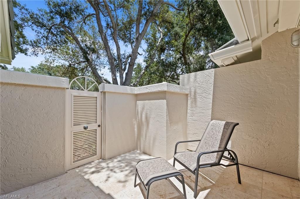 405 Arbor Lake Dr, Unit 4-103, Naples, FL 34110 Photo