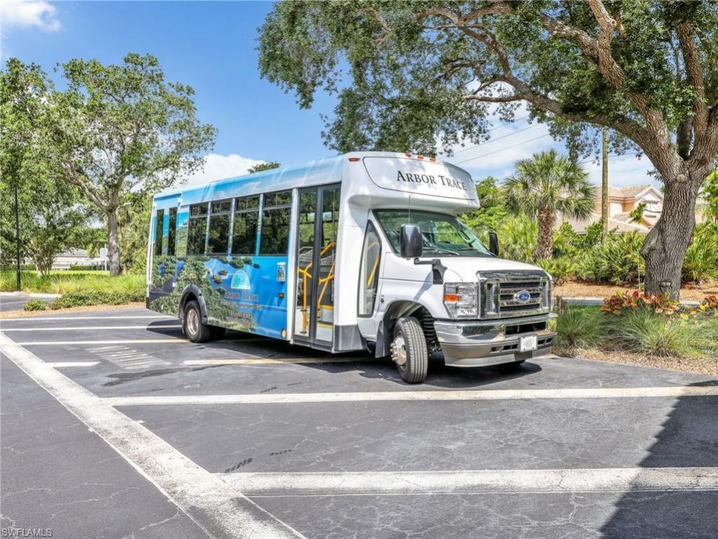 405 Arbor Lake Dr , Unit 4-103, Naples, FL 34110 Photo