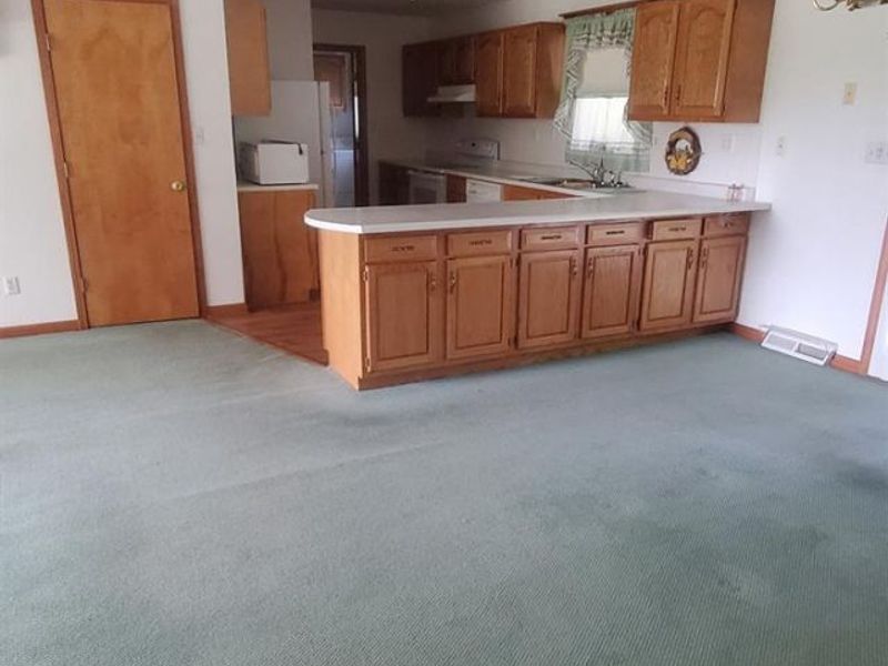 11949 Jacksonburg Road, Gratis Township, OH 45042 Photo 5