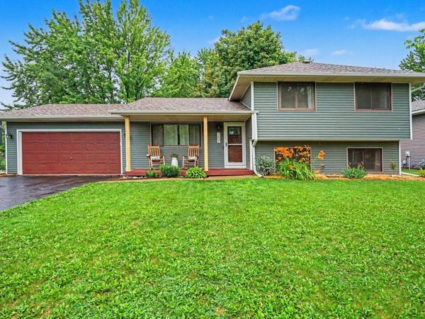 3607 152nd Street W, Rosemount, MN 55068