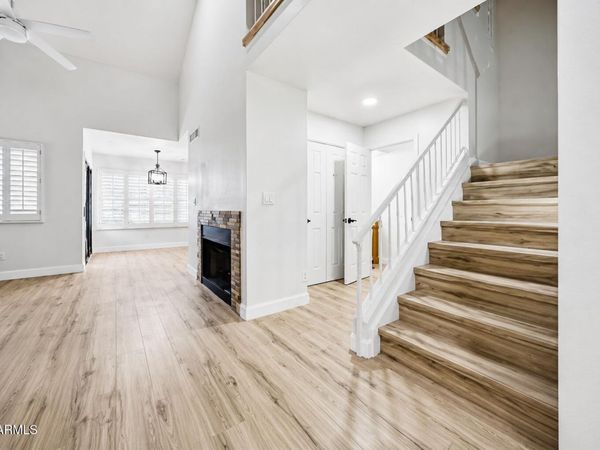 475 S SEAWYNDS Boulevard, Gilbert, AZ 85233