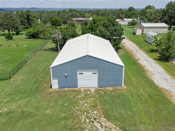 W 66th Street , Sapulpa, OK 74066