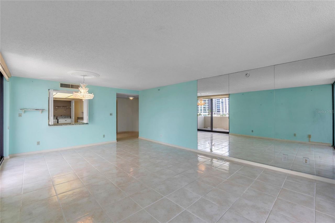101 Sunset Drive, Unit PH1, Sarasota, FL 34236 Photo