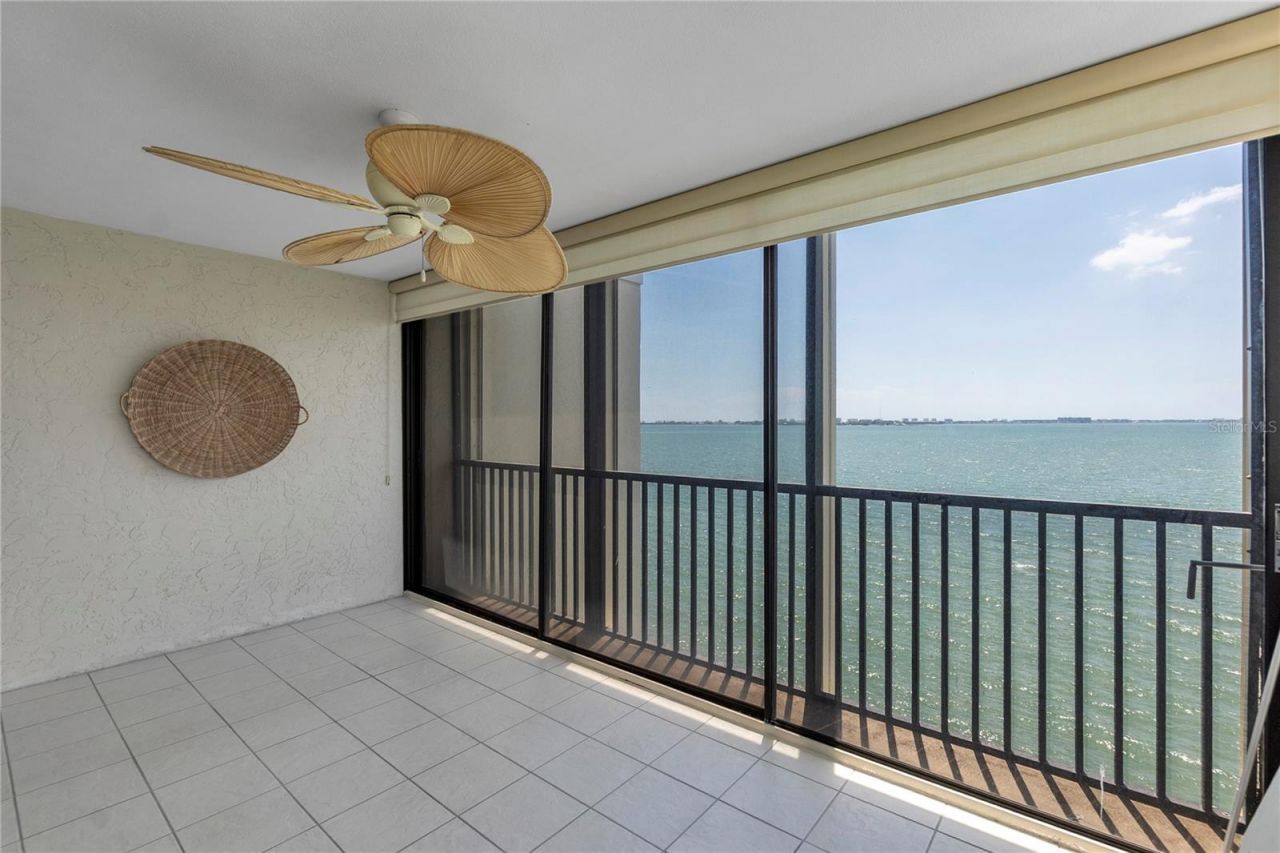 101 Sunset Drive, Unit PH1, Sarasota, FL 34236 Photo