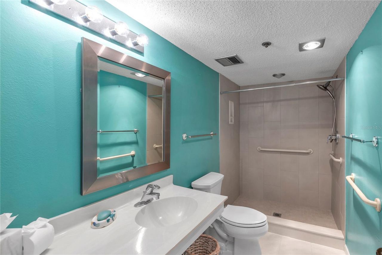 101 Sunset Drive, Unit PH1, Sarasota, FL 34236 Photo