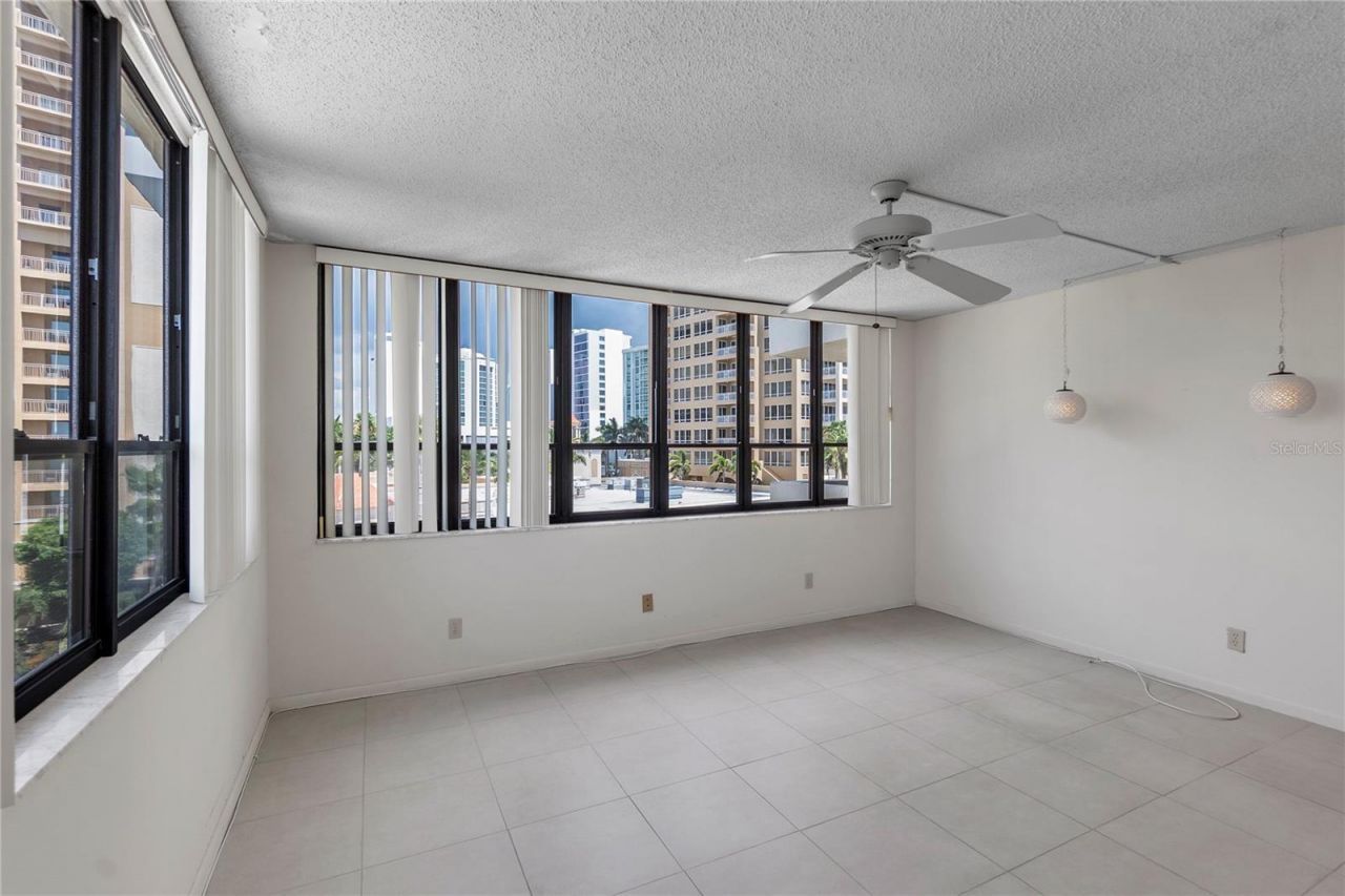101 Sunset Drive, Unit PH1, Sarasota, FL 34236 Photo