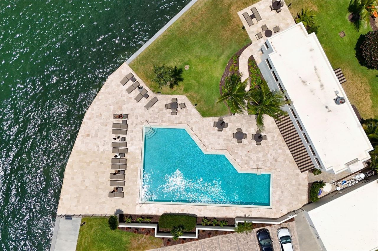 101 Sunset Drive, Unit PH1, Sarasota, FL 34236 Photo