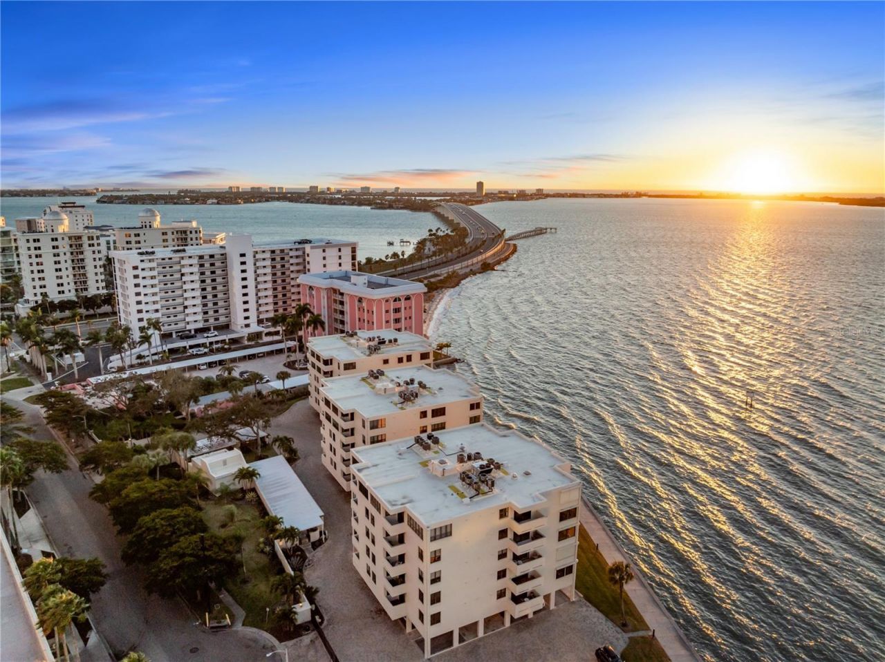 101 Sunset Drive, Unit PH1, Sarasota, FL 34236 Photo