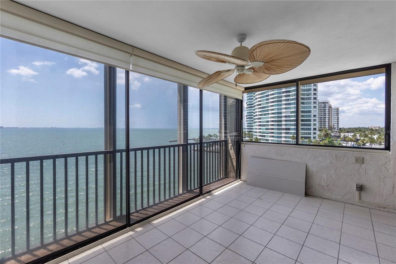 101 Sunset Drive, Unit PH1, Sarasota, FL 34236 Photo