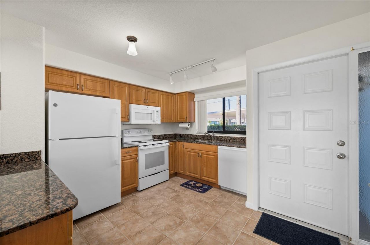 1356 Rio De Janeiro Avenue , Unit 108, Punta Gorda, FL 33983 Photo
