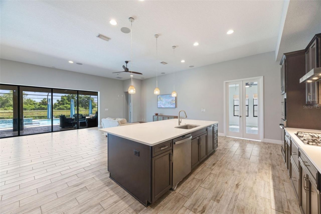 5416 Limelight Drive , Apollo Beach, FL 33572 Photo