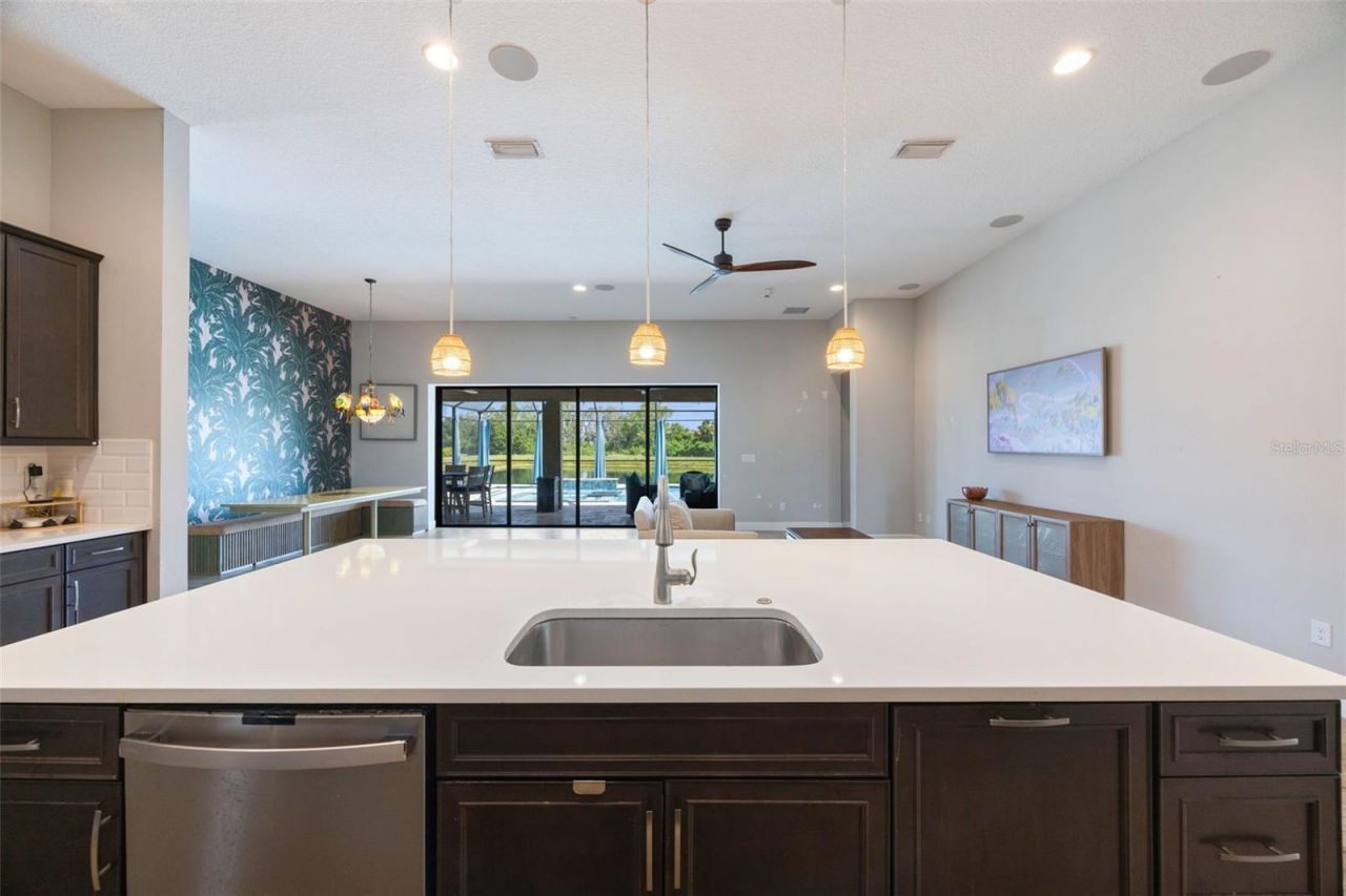 5416 Limelight Drive , Apollo Beach, FL 33572 Photo