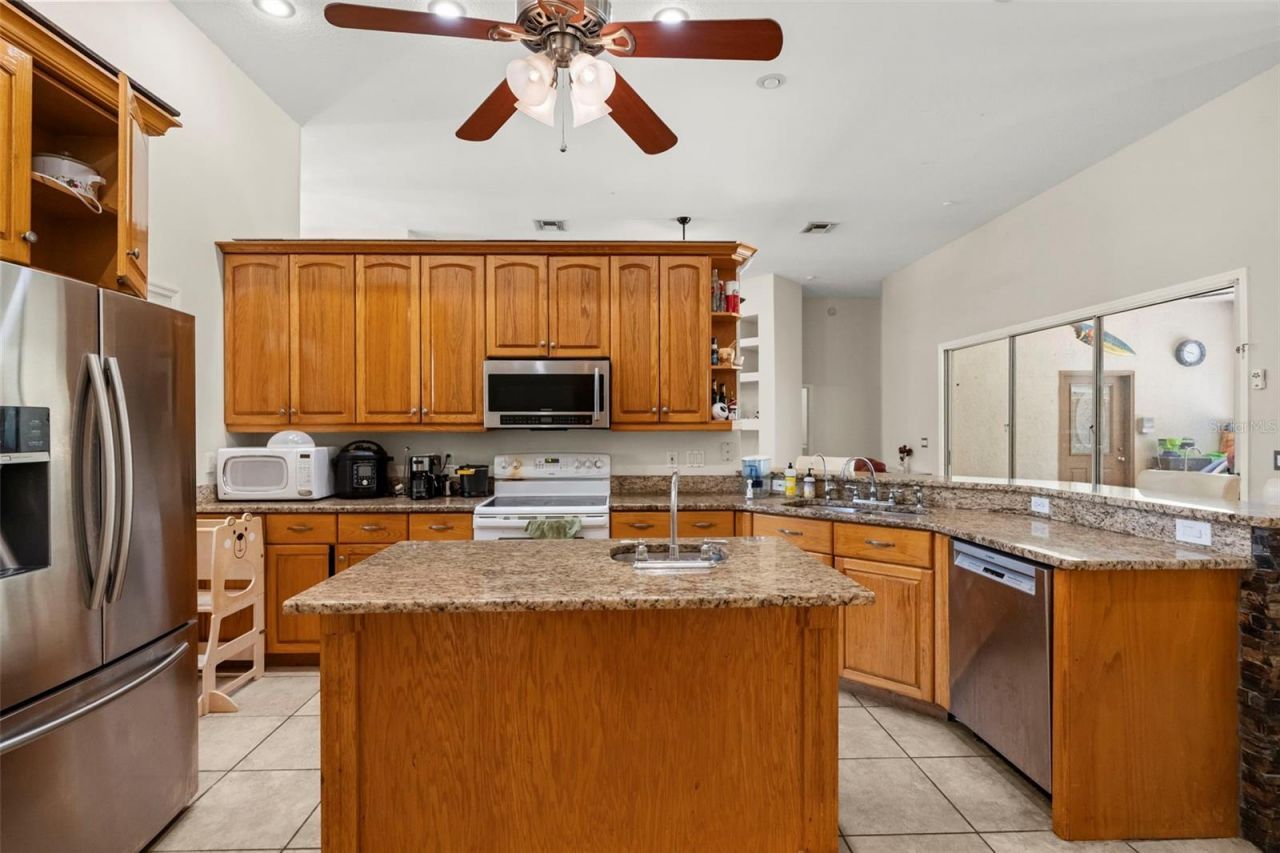 12114 Garnet Drive , Clermont, FL 34711 Photo