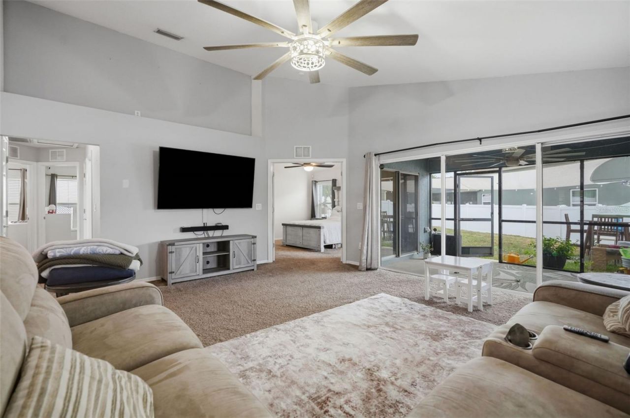 12703 Bramfield Drive , Riverview, FL 33579 Photo