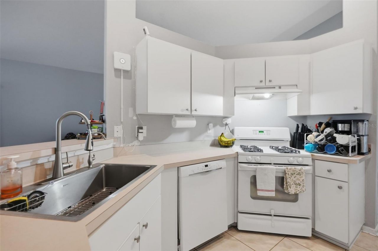 12703 Bramfield Drive , Riverview, FL 33579 Photo