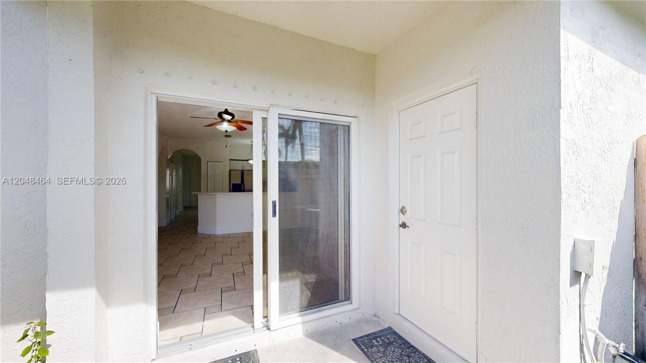 2221 SE 26th Ln , Unit 2221, Homestead, FL 33035 Photo