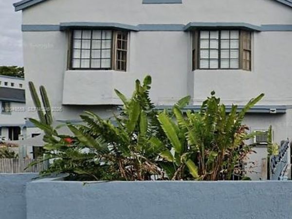 12065 SW 18th St, Unit 1-49, Miami, FL 33175