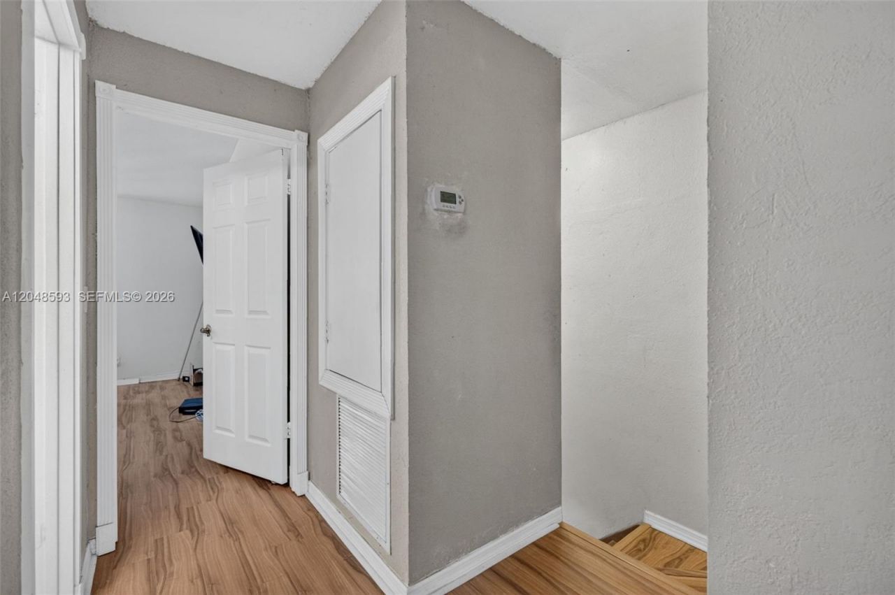 3835 NW 122nd Ter , Sunrise, FL 33323 Photo