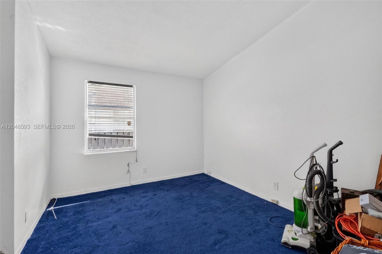 3835 NW 122nd Ter , Sunrise, FL 33323 Photo