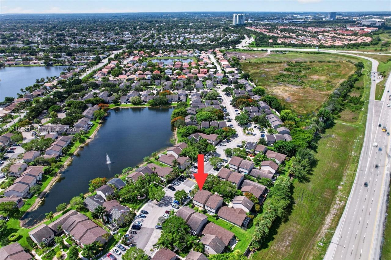 3835 NW 122nd Ter , Sunrise, FL 33323 Photo