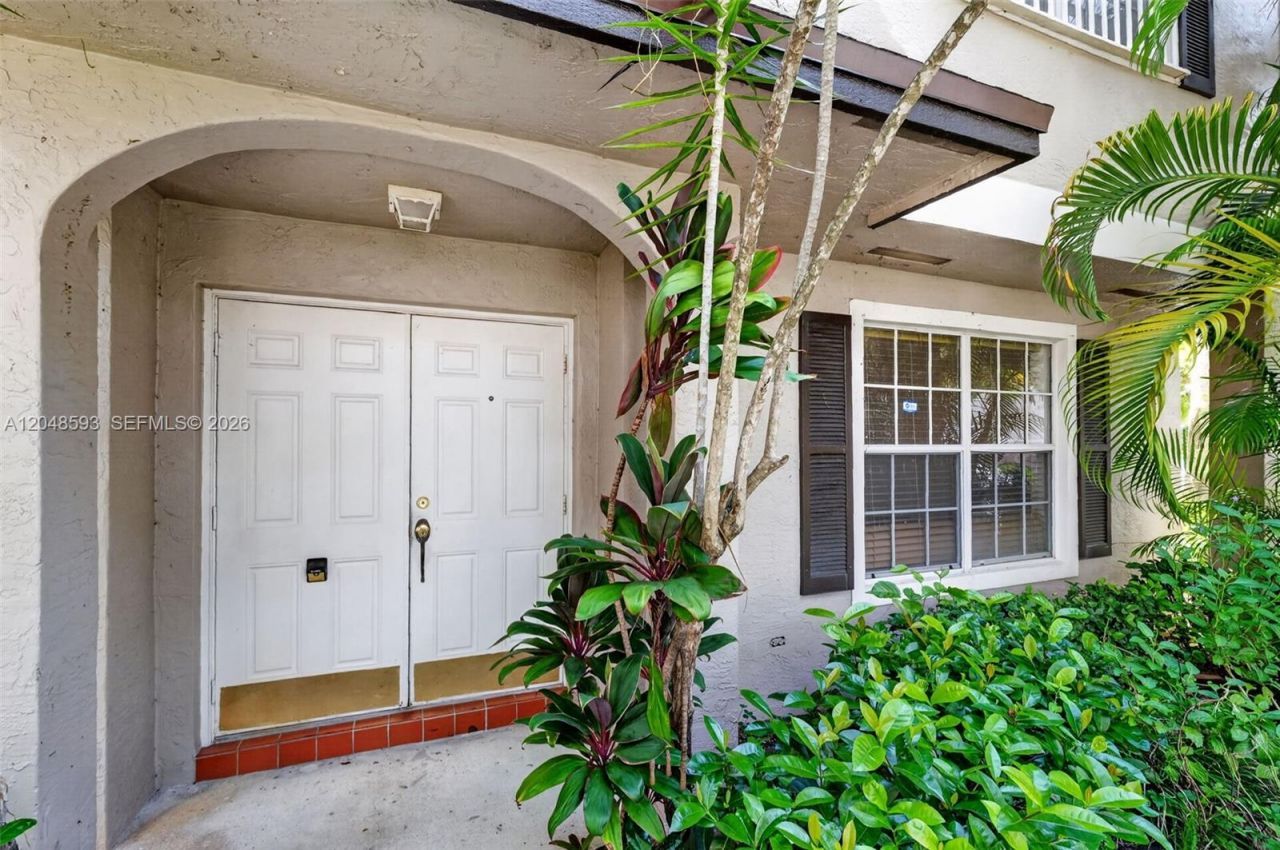 3835 NW 122nd Ter , Sunrise, FL 33323 Photo