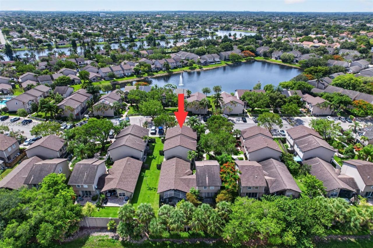 3835 NW 122nd Ter , Sunrise, FL 33323 Photo