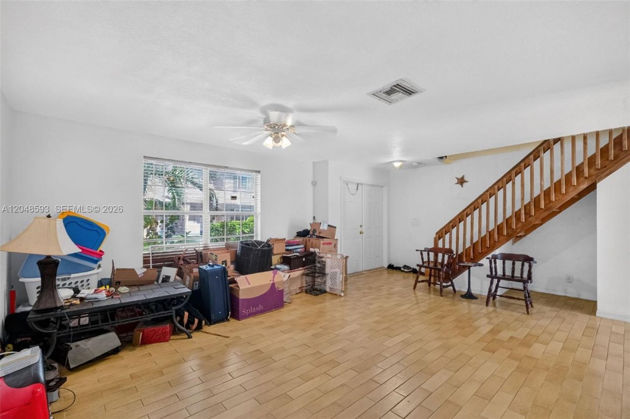 3835 NW 122nd Ter , Sunrise, FL 33323 Photo