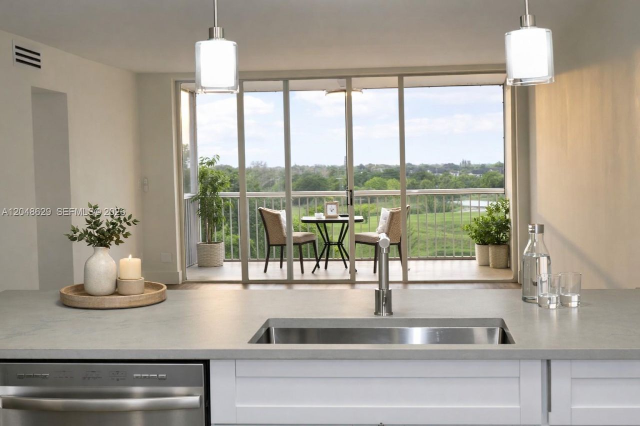 3080 N Course Dr , Unit 602, Pompano Beach, FL 33069 Photo