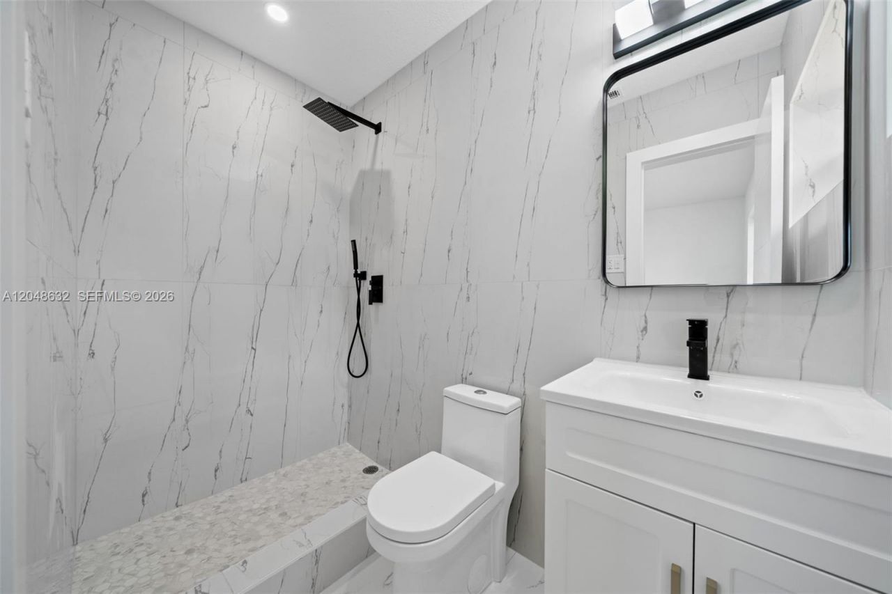3061 NW 2nd St , Fort Lauderdale, FL 33311 Photo