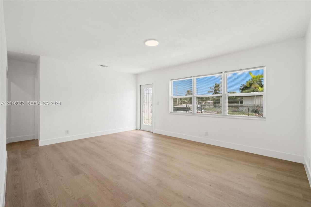 3061 NW 2nd St , Fort Lauderdale, FL 33311 Photo