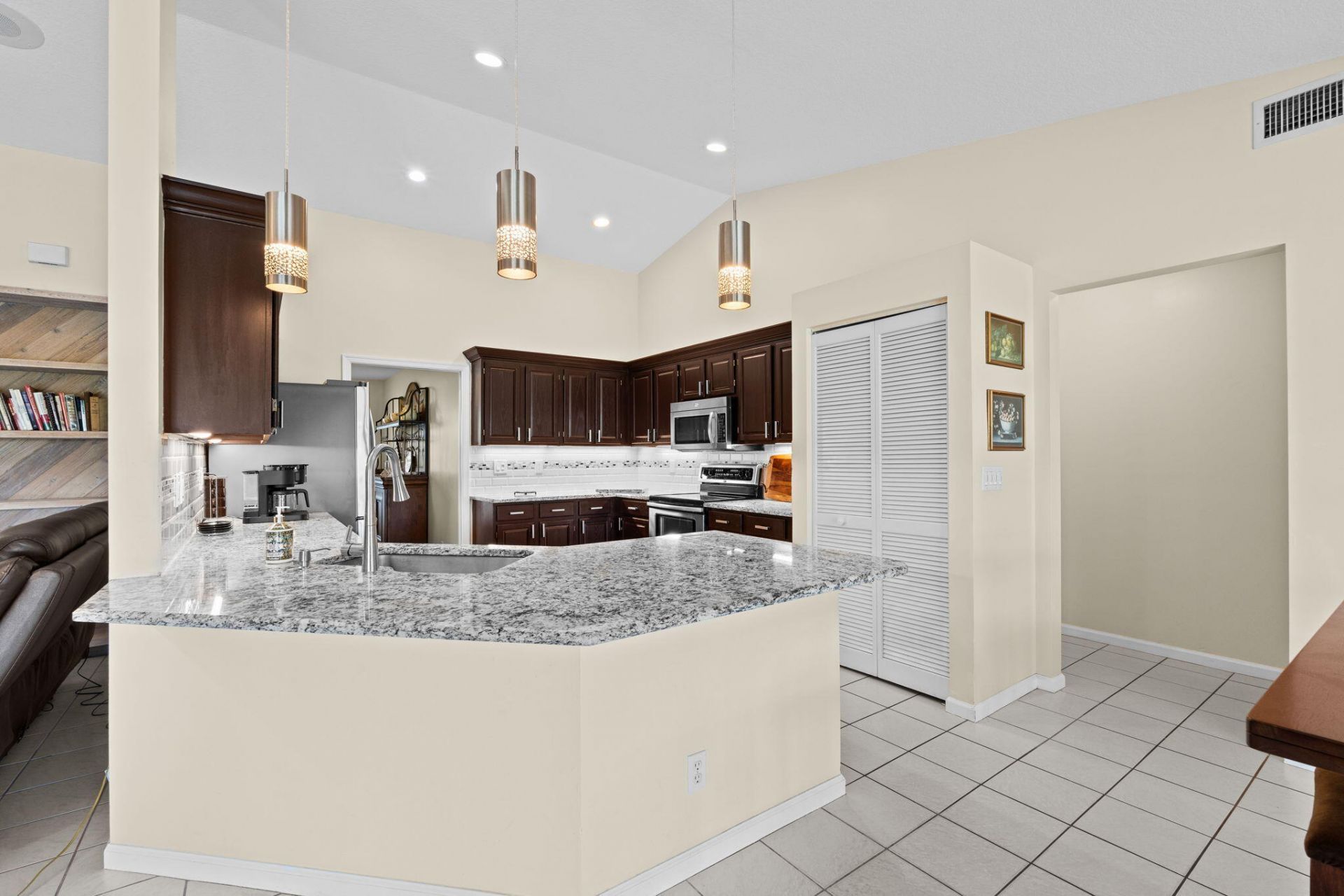 1707 Primrose Lane, Wellington, FL 33414 Photo