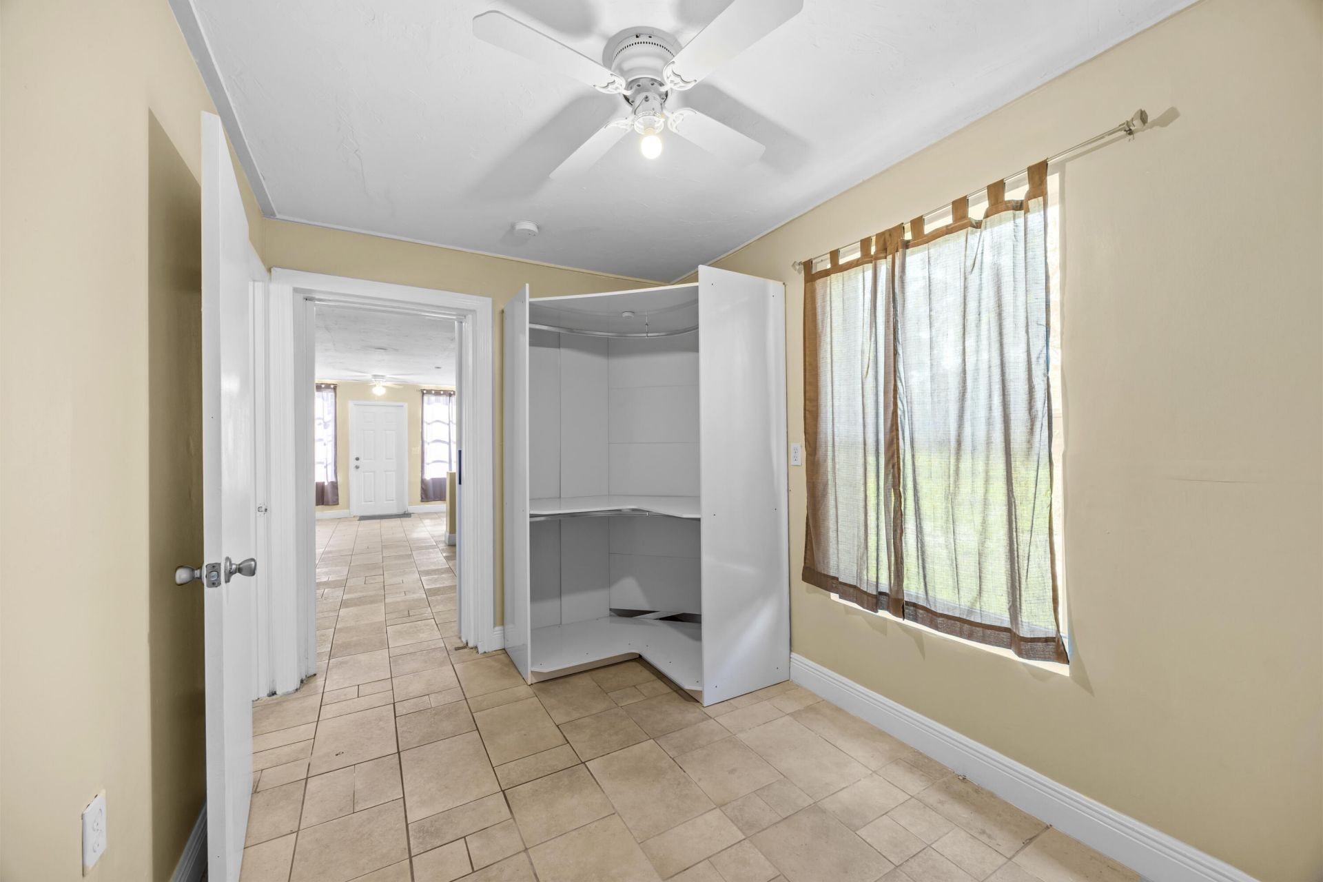 120 Pleasant Place, Unit 1, Palm Springs, FL 33461 Photo