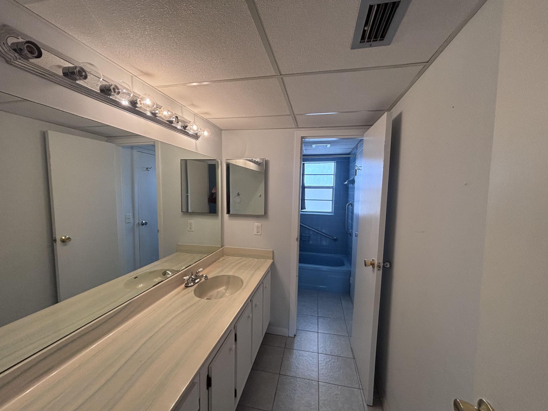 1015 Country Club Drive, Unit 205, Margate, FL 33063 Photo