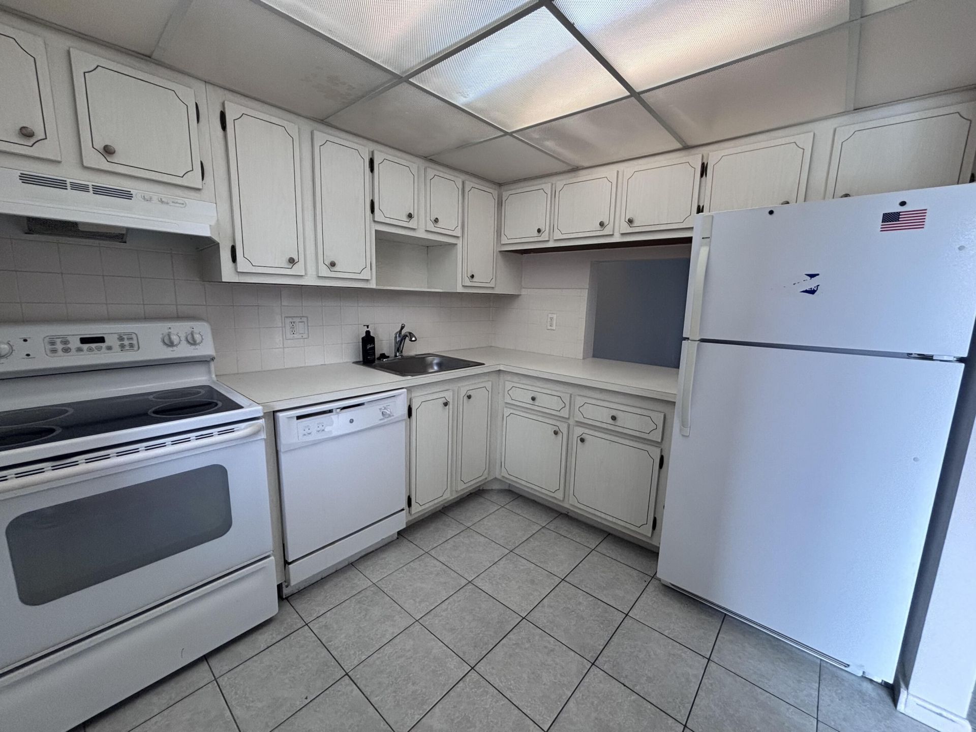 1015 Country Club Drive, Unit 205, Margate, FL 33063 Photo