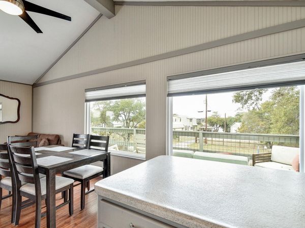 2591 Lakeshore DR , Canyon Lake, TX 78133