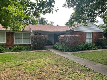 9428 Forest Hills Boulevard, Dallas, TX 75218