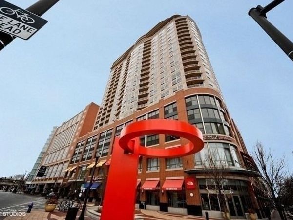 807 DAVIS Street, Unit 903, Evanston, IL 60201